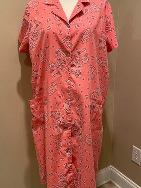 Vintage Victoria’s Secret Pink Bandana Print Duster Robe – Size Large